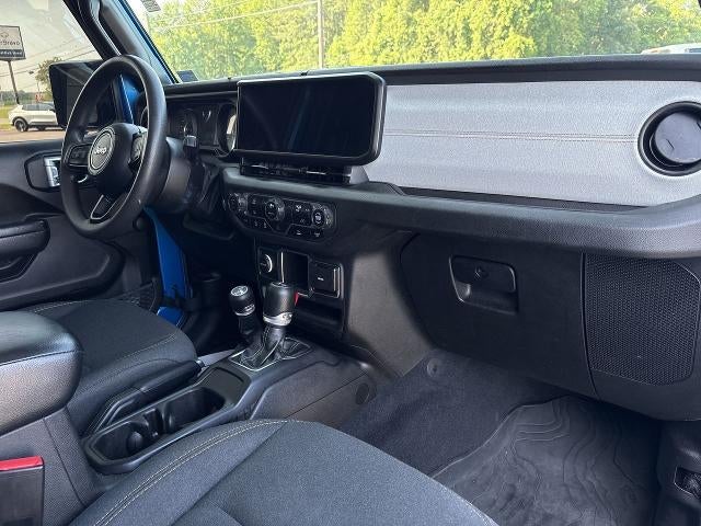 2024 Jeep Wrangler Base