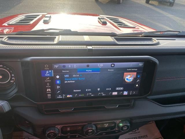 2025 Jeep Wrangler Base