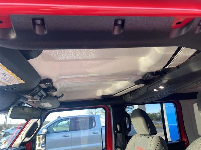 2025 Jeep Wrangler Base