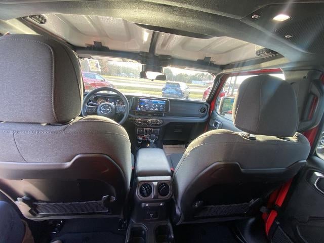 2025 Jeep Wrangler Base