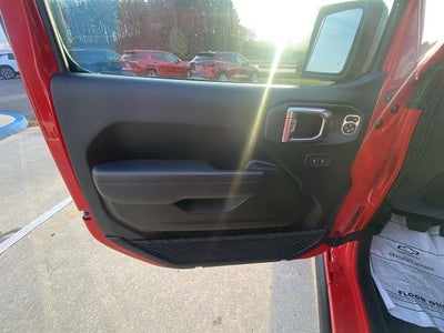 2025 Jeep Wrangler Base