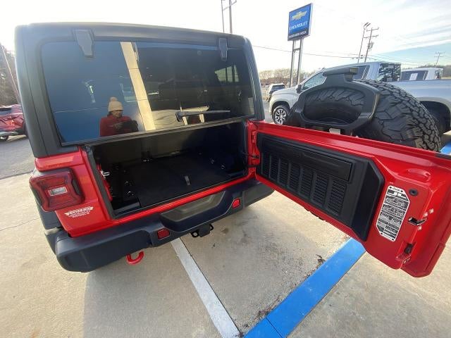 2025 Jeep Wrangler Base