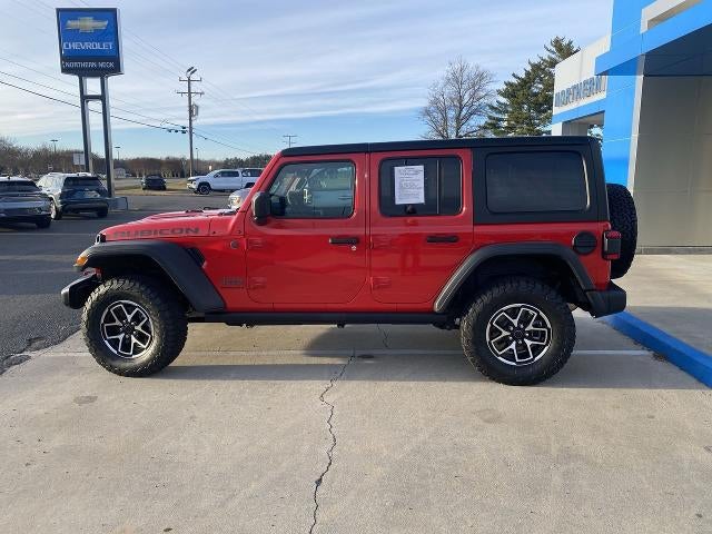 2025 Jeep Wrangler Base