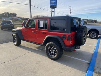 2025 Jeep Wrangler Base