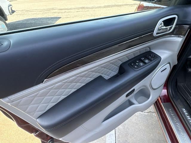 2018 Jeep Grand Cherokee Summit