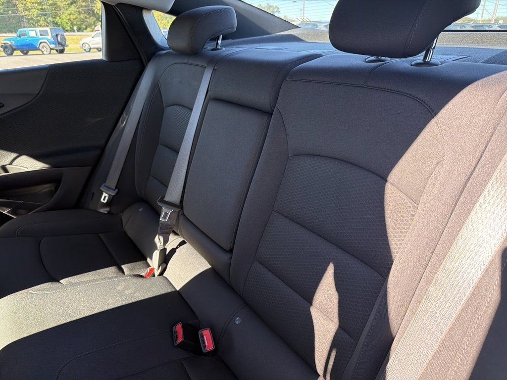 2025 Chevrolet Malibu 1LT