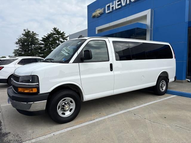 2025 Chevrolet Express Passenger LT