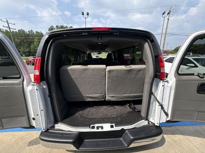 2025 Chevrolet Express Passenger LT
