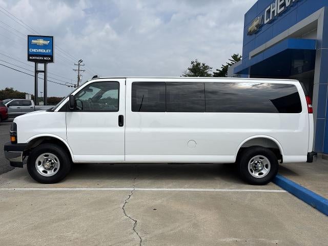 2025 Chevrolet Express Passenger LT