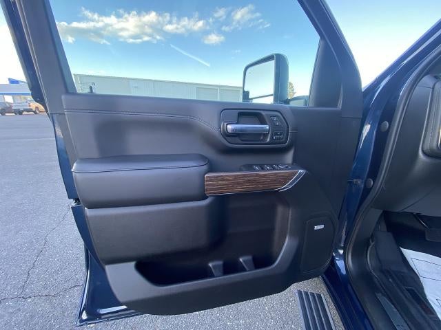 2022 Chevrolet Silverado 3500 HD High Country