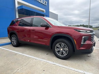 2026 Chevrolet Traverse FWD LT