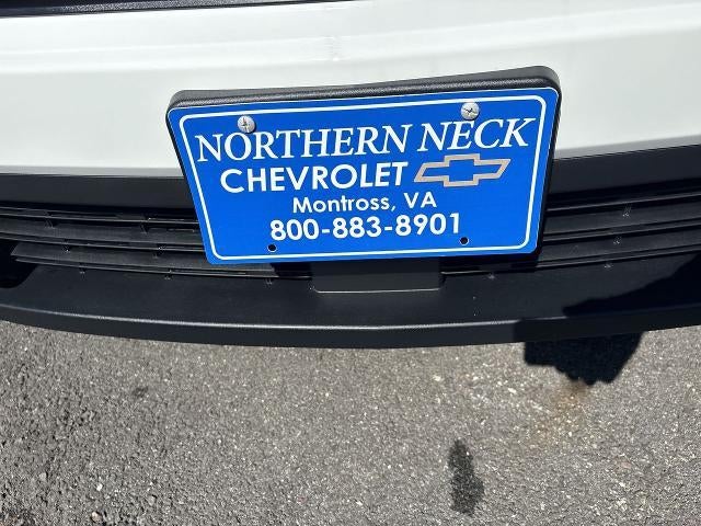 2027 Chevrolet Traverse FWD LT