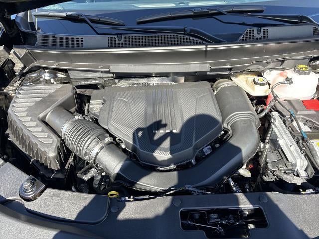 2027 Chevrolet Traverse FWD LT