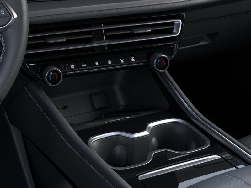 2027 Chevrolet Traverse Base
