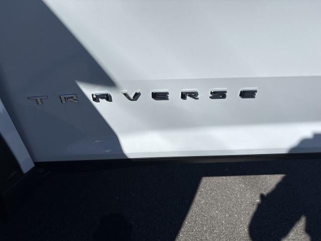 2027 Chevrolet Traverse FWD LT
