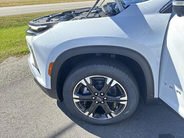 2027 Chevrolet Traverse FWD LT