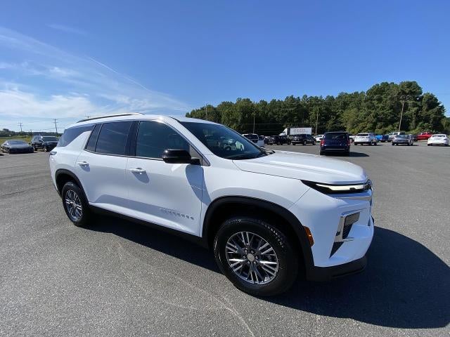 2026 Chevrolet Traverse FWD LT