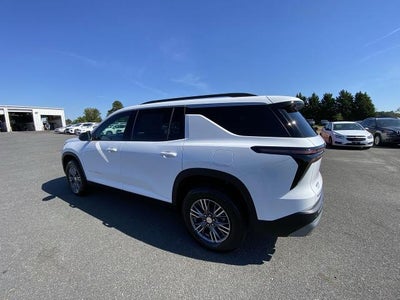 2026 Chevrolet Traverse FWD LT