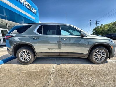 2022 Chevrolet Traverse LT Cloth