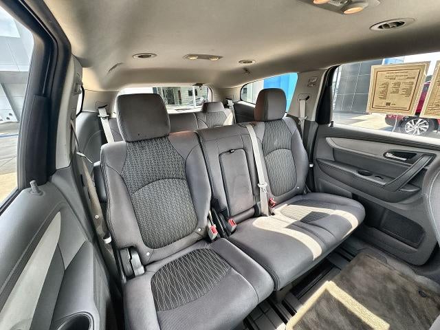 2016 Chevrolet Traverse LS