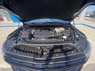 2023 Chevrolet Suburban RST