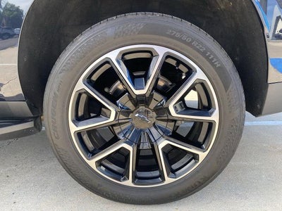 2023 Chevrolet Suburban RST