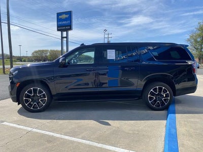 2023 Chevrolet Suburban RST