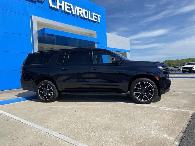 2023 Chevrolet Suburban RST
