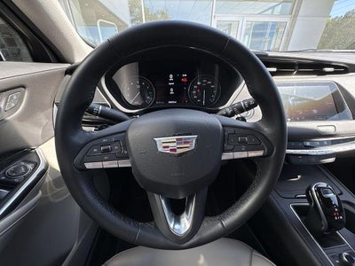 2021 Cadillac XT4 FWD Premium Luxury