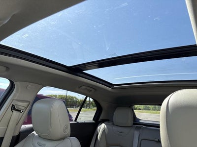 2021 Cadillac XT4 FWD Premium Luxury