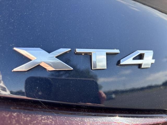2021 Cadillac XT4 FWD Premium Luxury