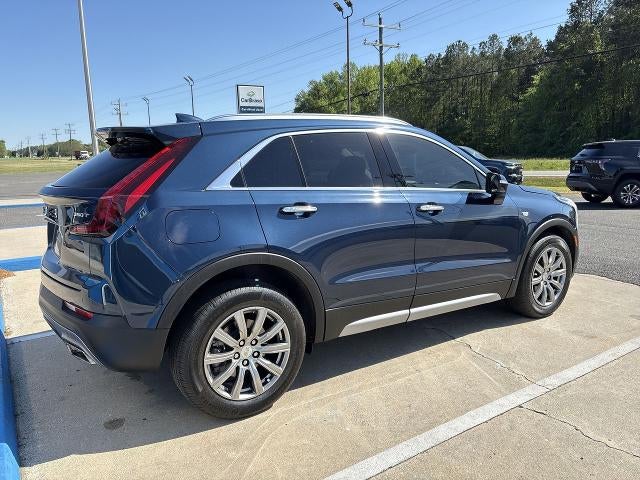 2021 Cadillac XT4 FWD Premium Luxury