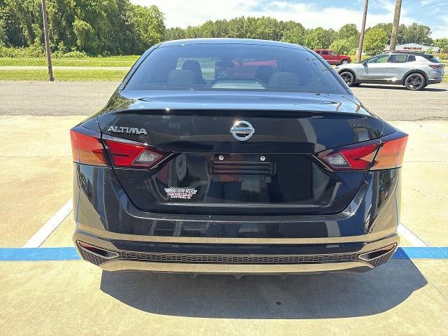 2022 Nissan Altima 2.5 S