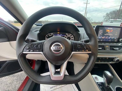 2022 Nissan Altima 2.5 SV