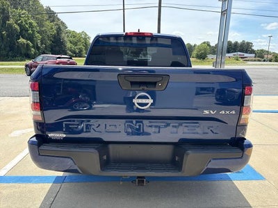 2023 Nissan Frontier SV