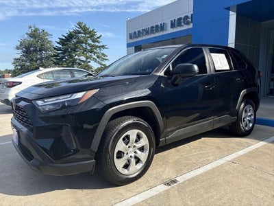 2023 Toyota RAV4 LE