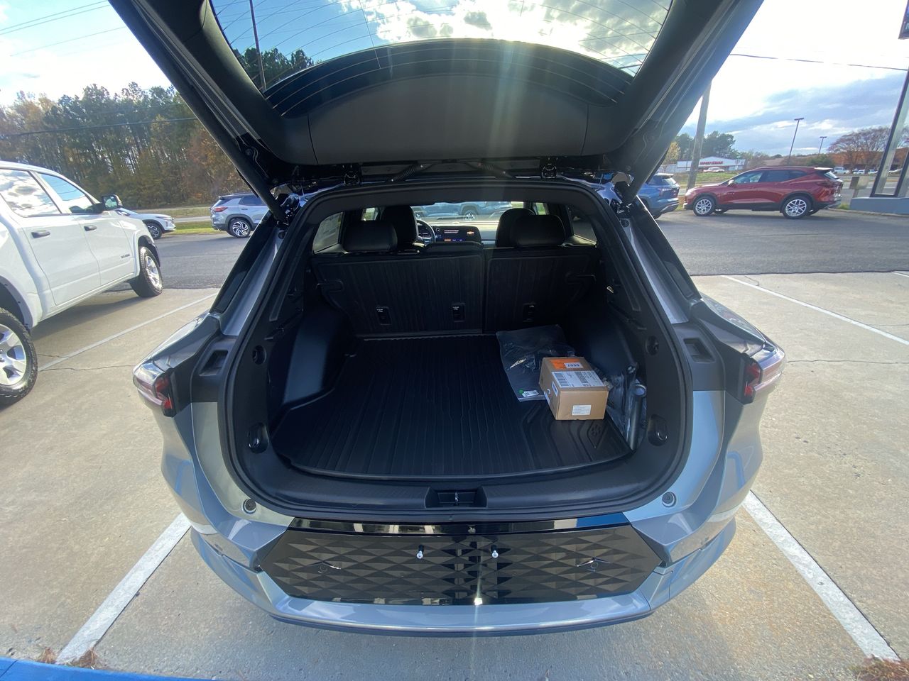 2026 Chevrolet Equinox EV RS - Photo 87