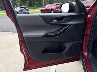 2027 Chevrolet Equinox FWD LT