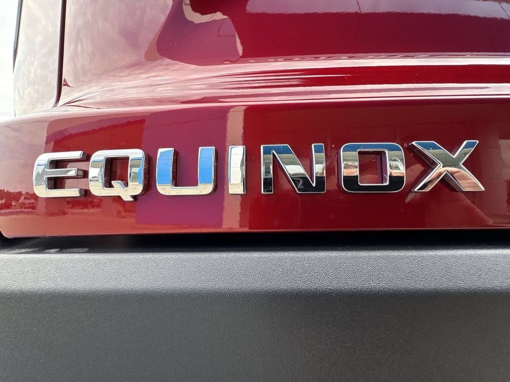 2027 Chevrolet Equinox FWD LT
