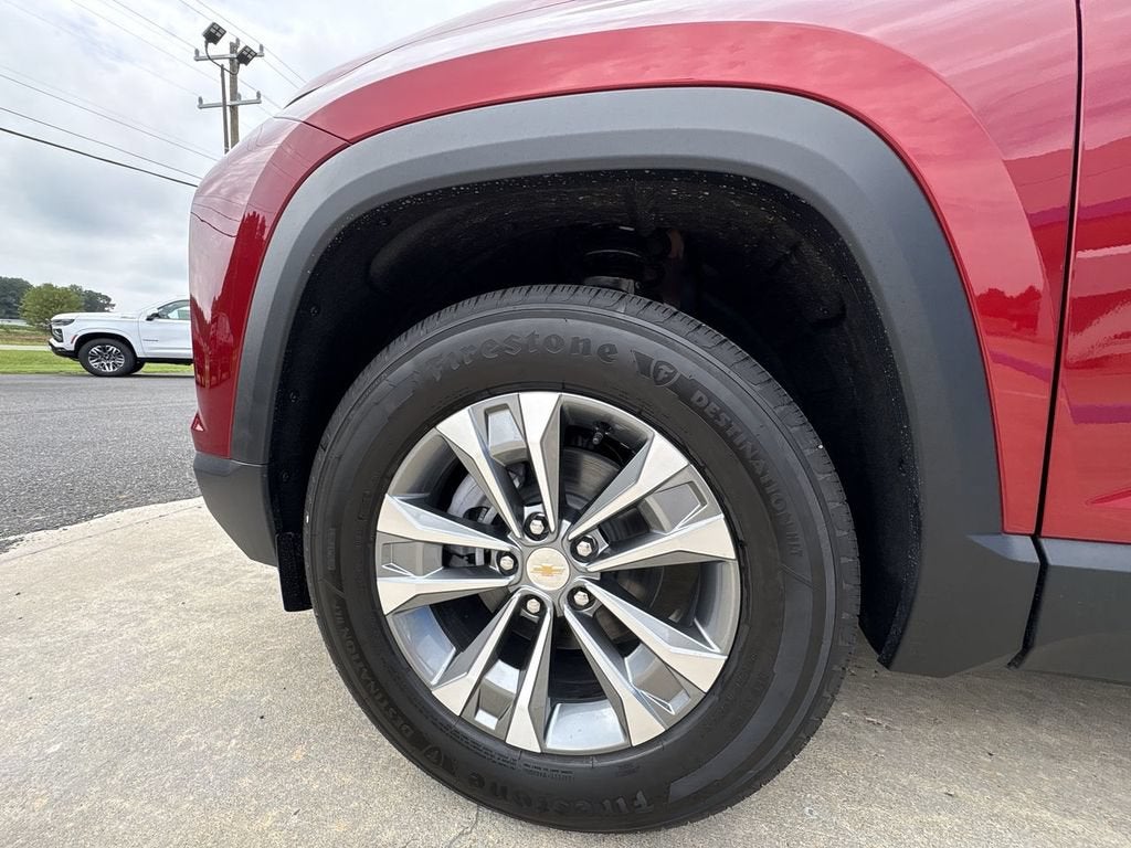 2027 Chevrolet Equinox FWD LT