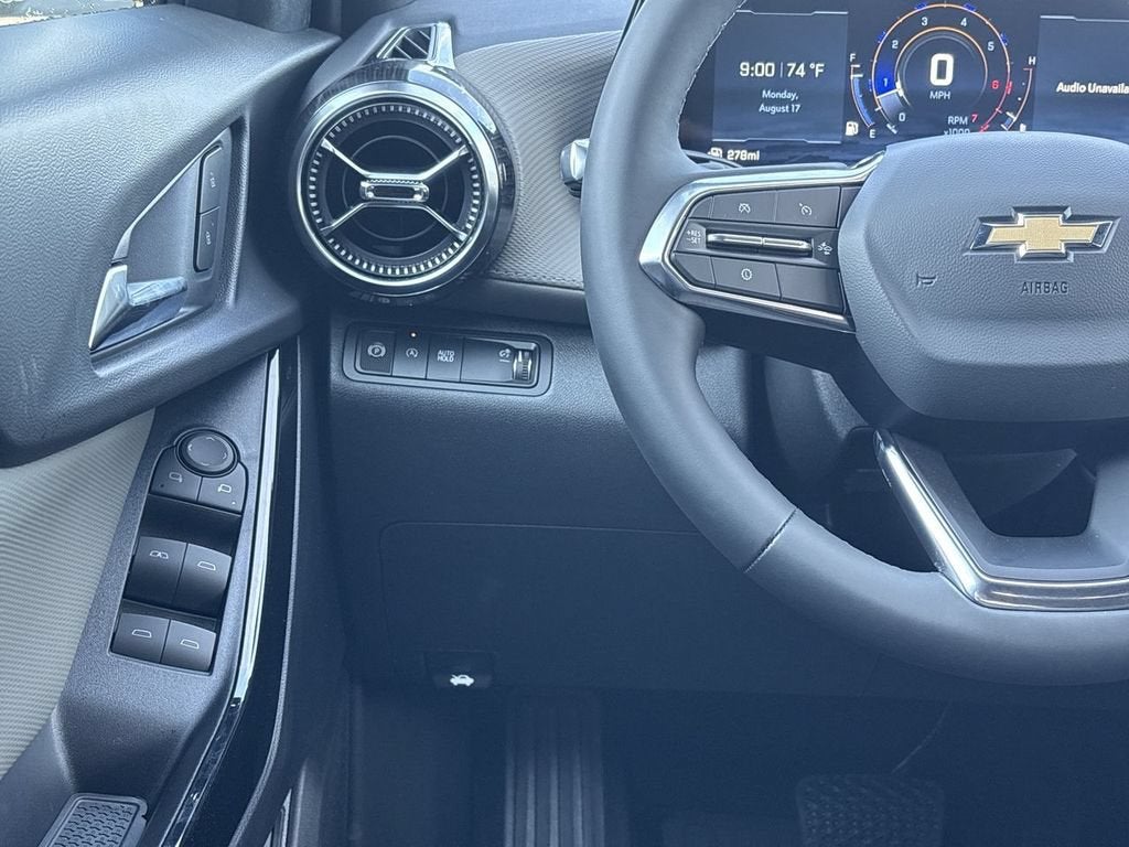 2027 Chevrolet Equinox FWD LT