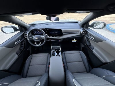 2027 Chevrolet Equinox FWD LT