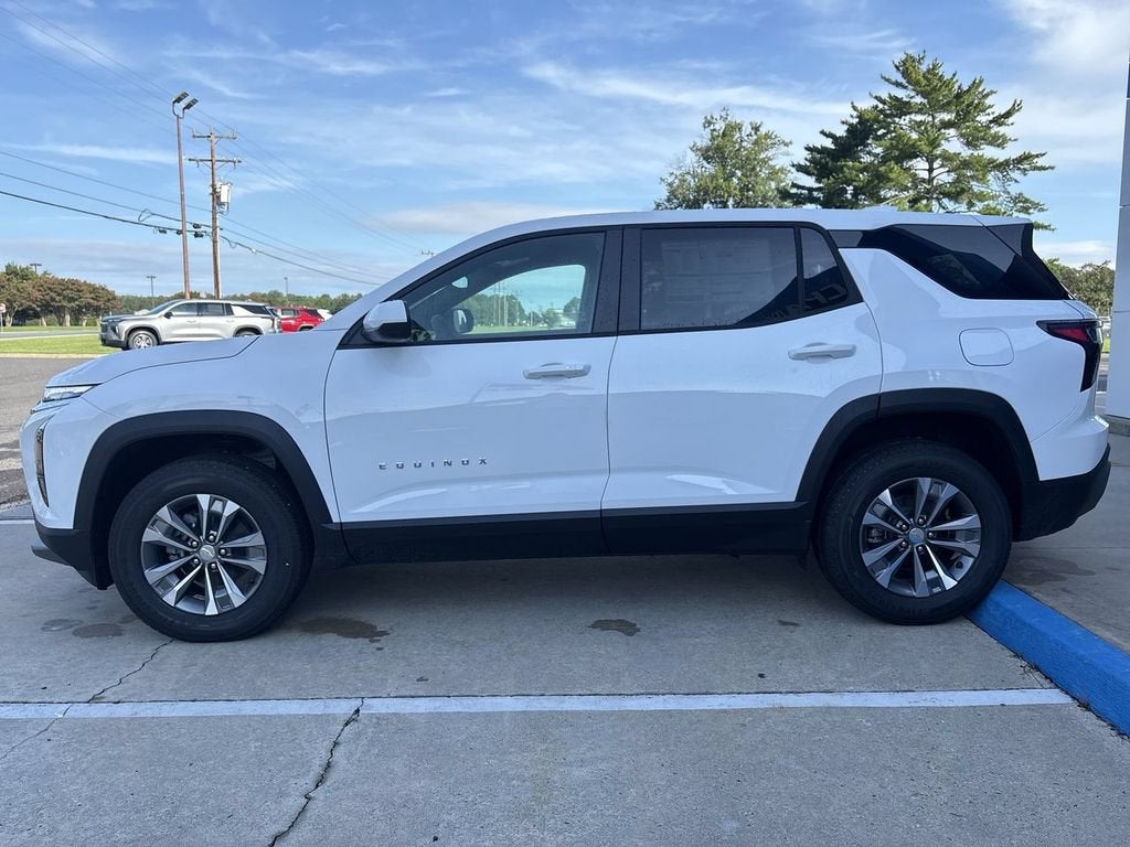 2027 Chevrolet Equinox FWD LT