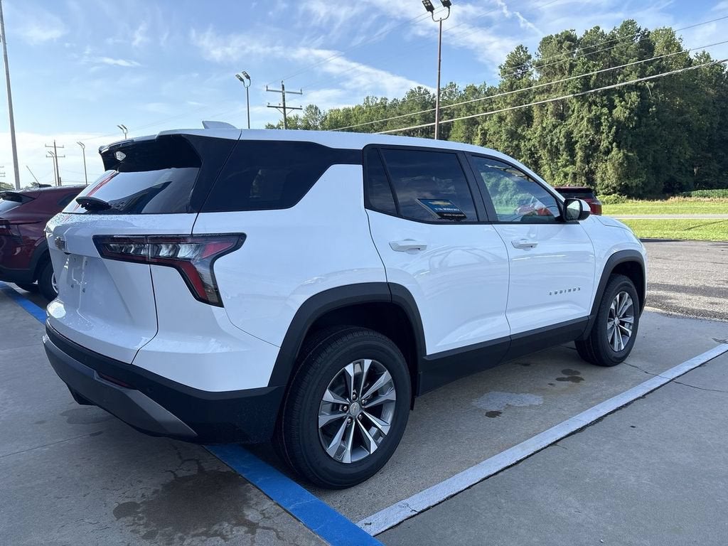 2027 Chevrolet Equinox FWD LT