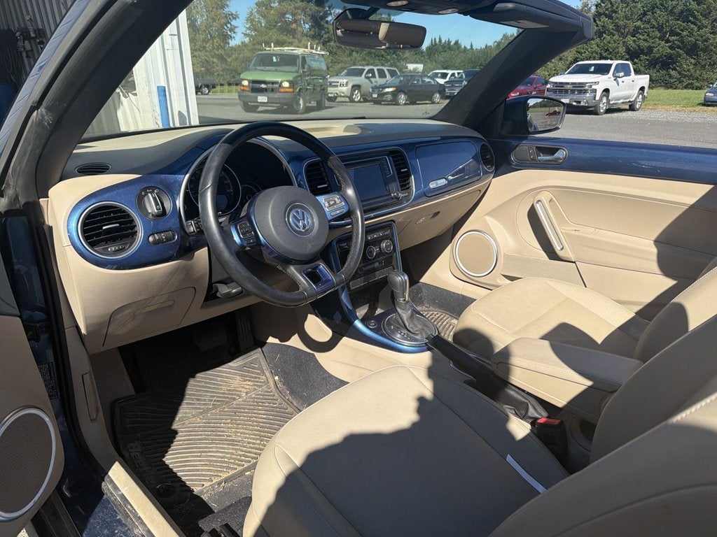 2019 Volkswagen Beetle Convertible Base