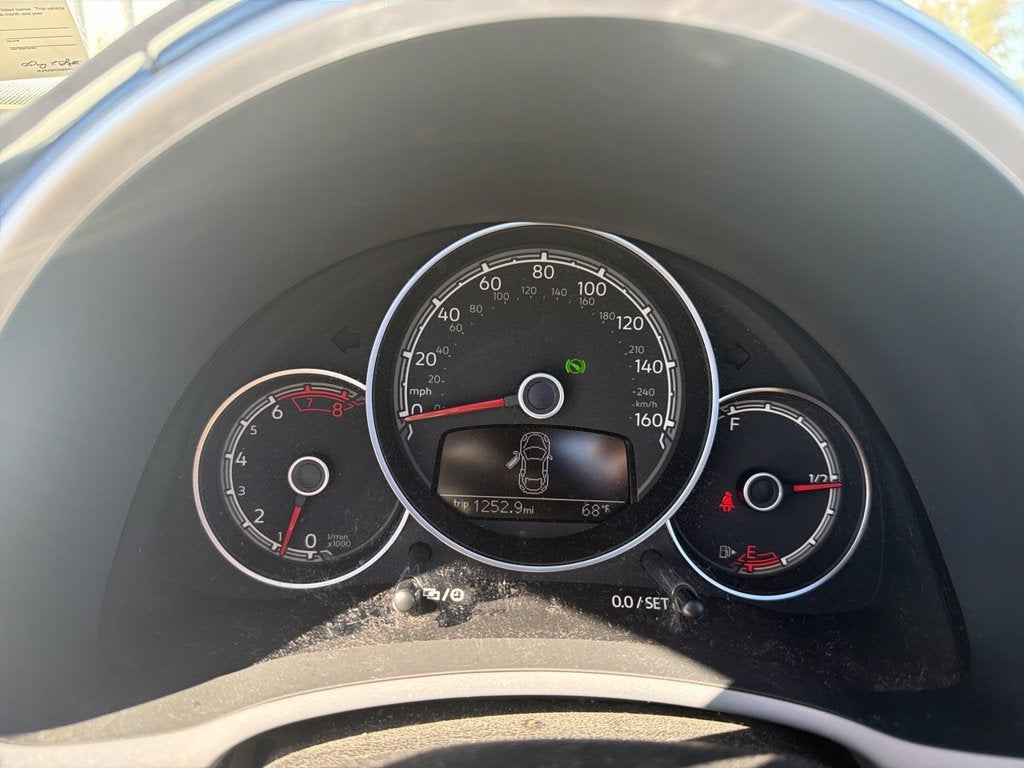 2019 Volkswagen Beetle Convertible Base