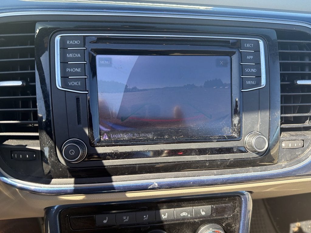 2019 Volkswagen Beetle Convertible Base