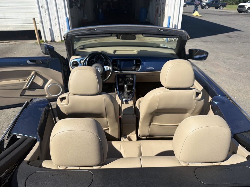 2019 Volkswagen Beetle Convertible Base