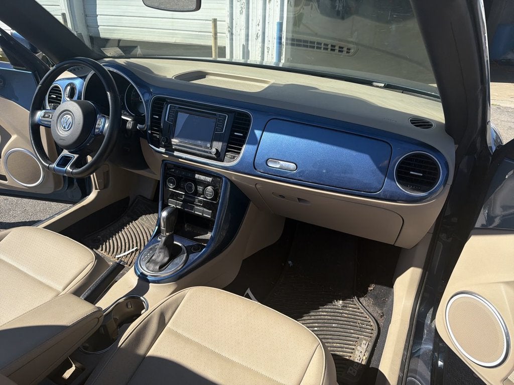 2019 Volkswagen Beetle Convertible Base