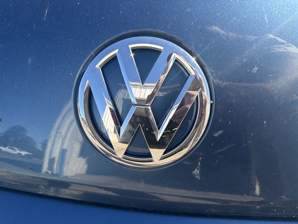 2019 Volkswagen Beetle Convertible Base